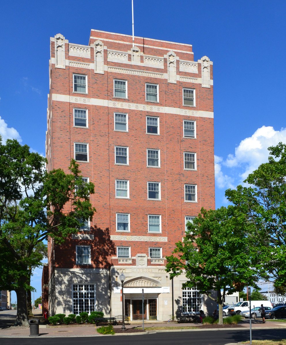 Warwick, VA - Hotel Warwick – DHR